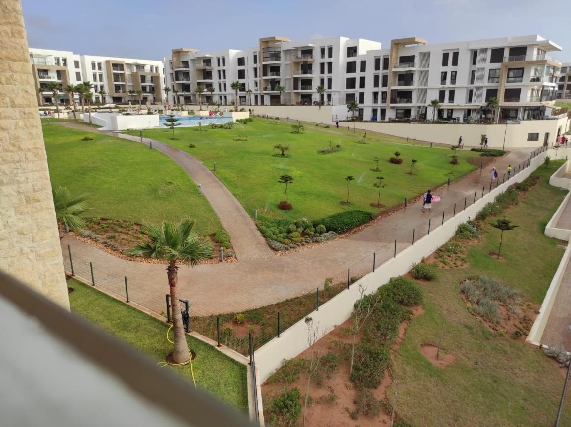 Bel Appartement A Plage Des Nation Сейл Экстерьер фото